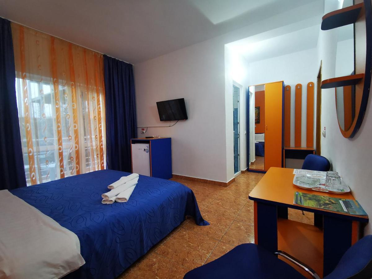 Vila Oranj Hotel Costinesti Exterior photo